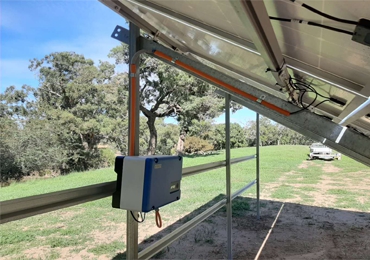 オーストラリアの3kWおよび2.2kWソーラーポンプシステム