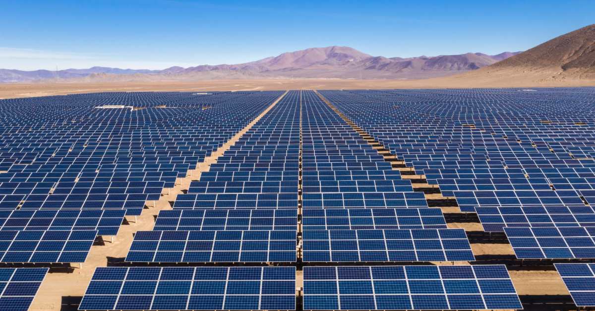 アマゾンは米国と欧州で風力と太陽光発電のプロジェクトを拡大している