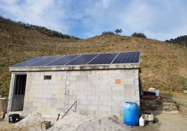 ポルトガルの1.5kWソーラーポンプシステム
