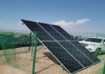 陝西省の1.1kW太陽光ポンプシステム