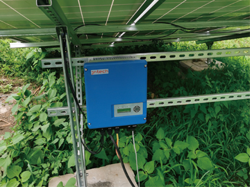 貴州省六盤水市の750W、1.1kW、1.5kWの太陽光ポンプシステム